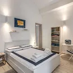 Testaccio Home